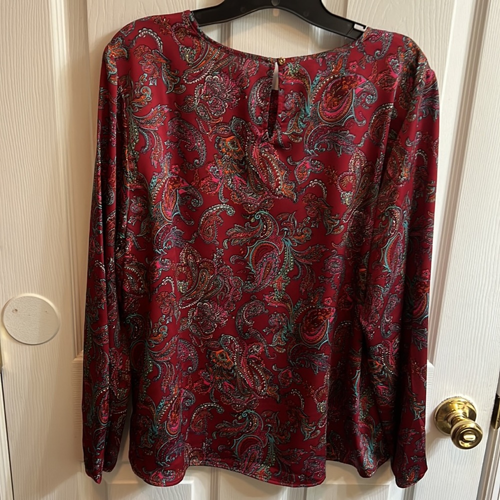 Top - Picture 3 of 3